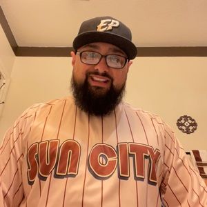 Meet your Posher, Joel